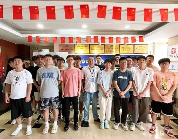 近期結(jié)班留影 | 百尺竿頭，更進(jìn)一步，加